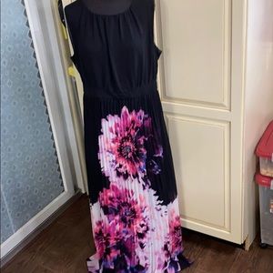 Pleated Maxi Dress 16w Cato woman